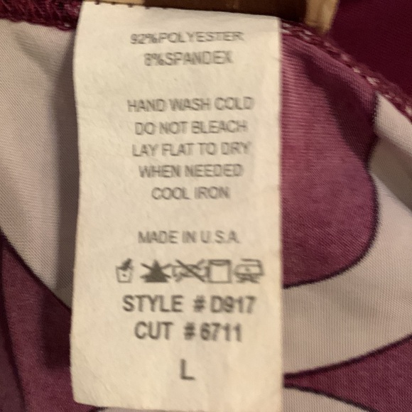 SUPER SEXY halter top geometric pattern. Padded bra. From TOO MI. Size L. - Picture 10 of 10